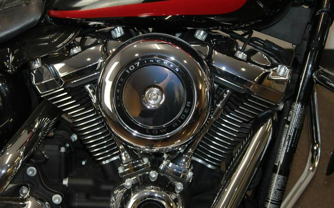 2018 Harley-Davidson® Low Rider® Vivid Black