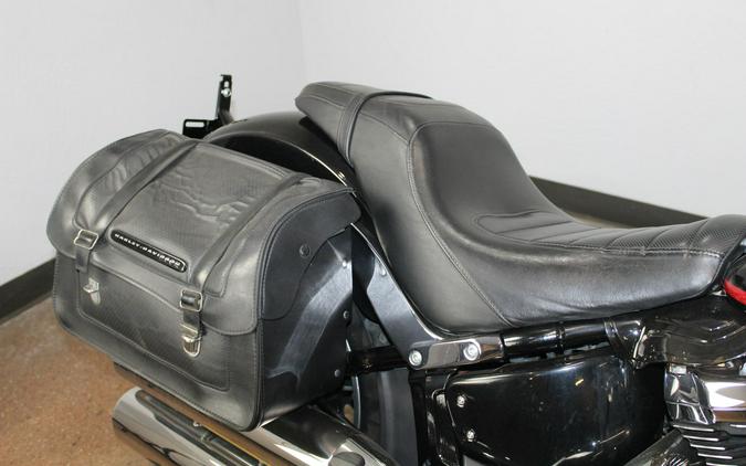 2018 Harley-Davidson® Low Rider® Vivid Black