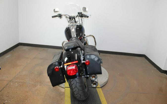 2018 Harley-Davidson® Low Rider® Vivid Black