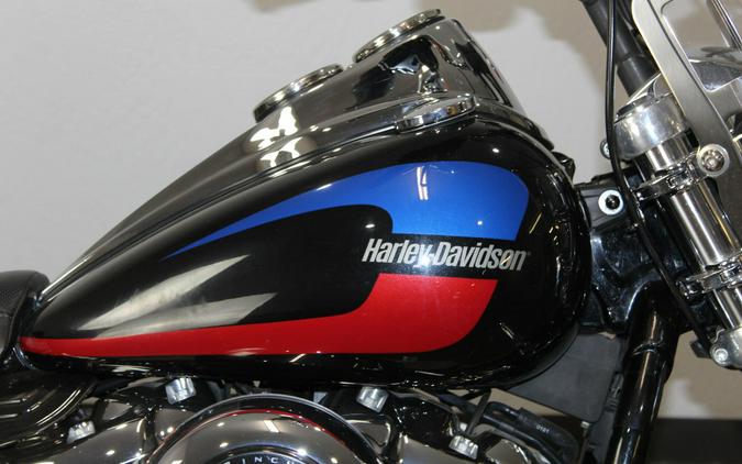 2018 Harley-Davidson® Low Rider® Vivid Black