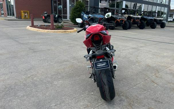 2026 Honda CBR650R E-Clutch