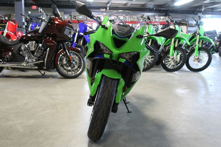 2026 Kawasaki Ninja® ZX™-6R Base
