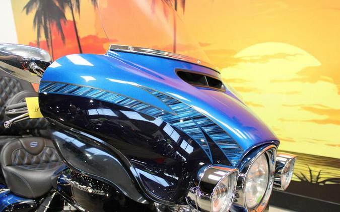 2014 Harley-Davidson® FLHTKSE - CVO™ Limited