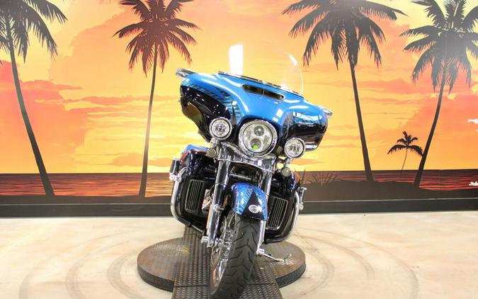 2014 Harley-Davidson® FLHTKSE - CVO™ Limited