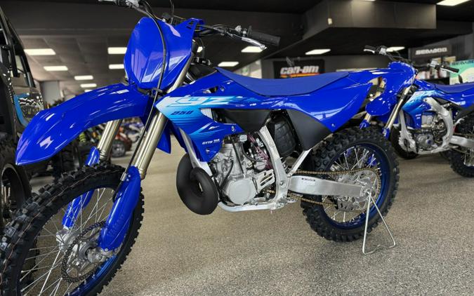 2027 Yamaha YZ250