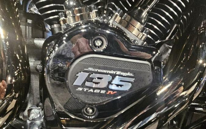 2024 Harley-Davidson Street Glide FLHXSE - CVO