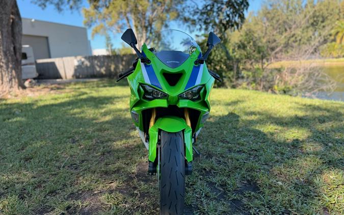2024 Kawasaki Ninja ZX-6R 40th Anniversary Edition ABS