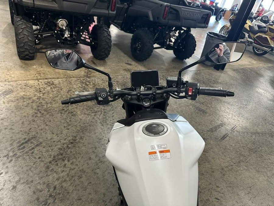 2025 Honda® CB750 Hornet