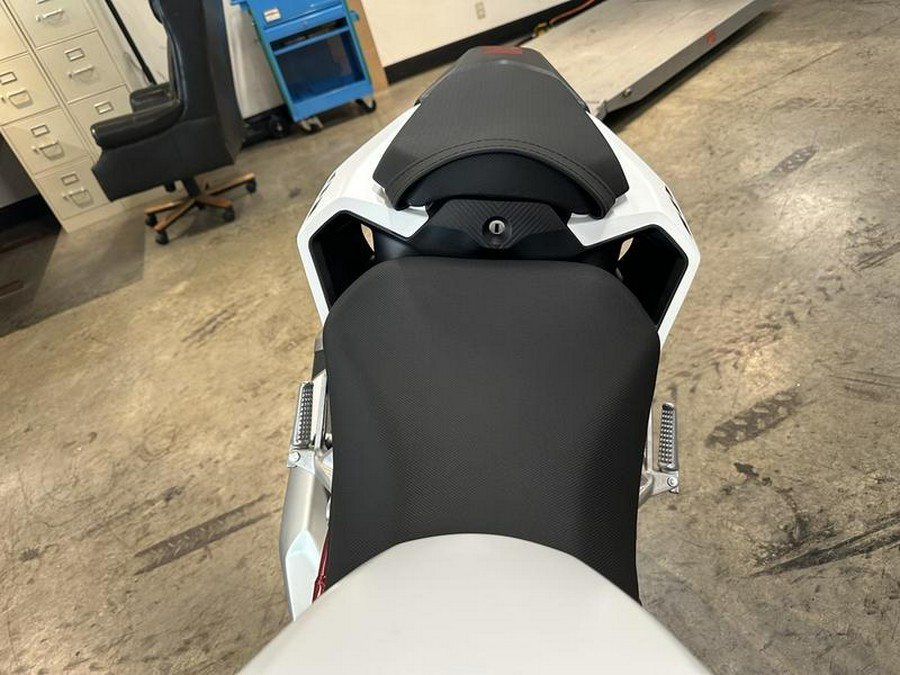 2025 Honda® CB750 Hornet