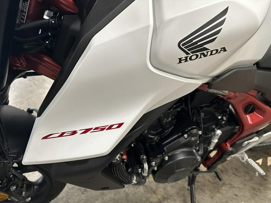 2025 Honda® CB750 Hornet