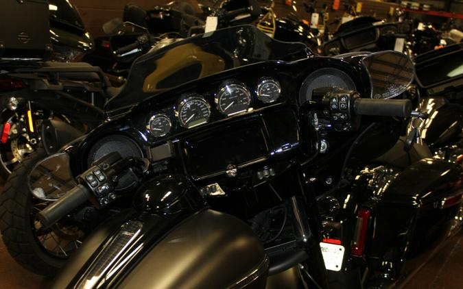 Harley-Davidson® Street Glide® Special 2020 FLHXS 670663A RVR RCK GRY DNM