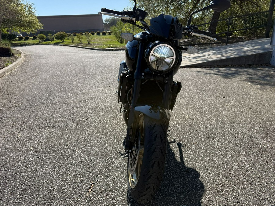 2026 Triumph Trident 800