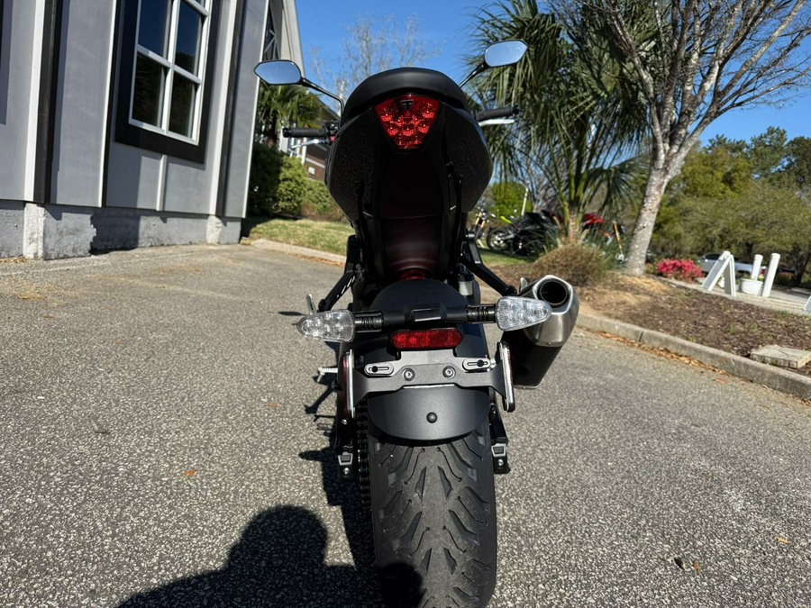 2026 Triumph Trident 800