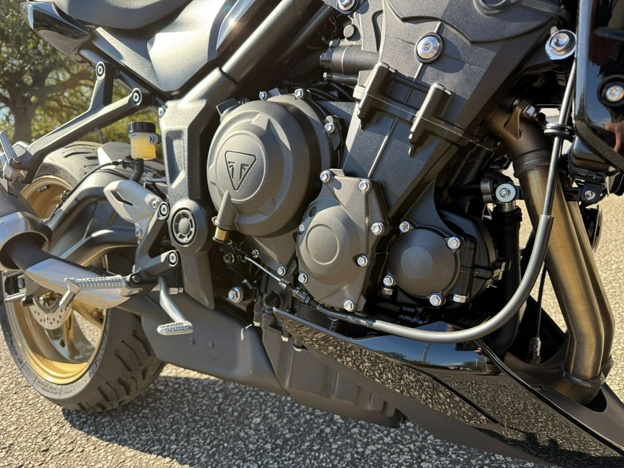 2026 Triumph Trident 800