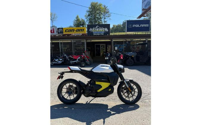 2025 Pulse - Can-Am