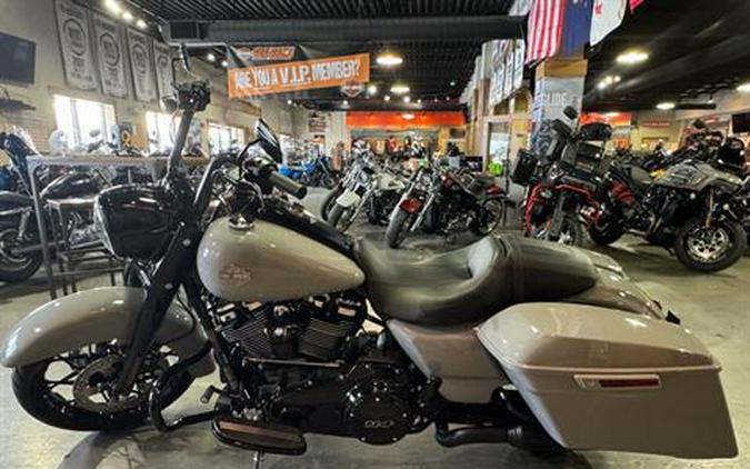2025 Harley-Davidson Road King® Special