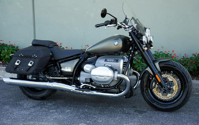 2022 BMW R 18 Classic Manhattan Metallic Matte