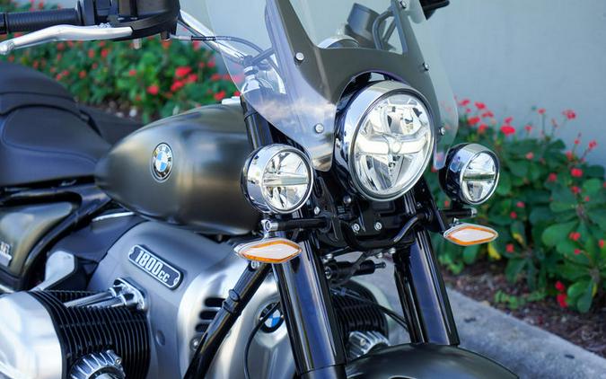 2022 BMW R 18 Classic Manhattan Metallic Matte