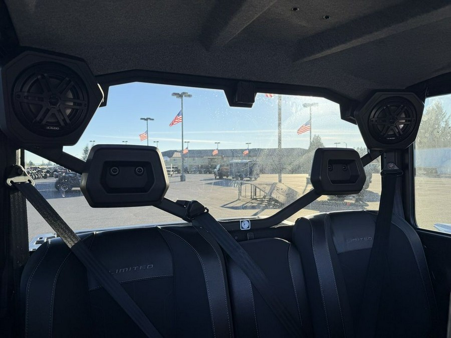 2026 Can-Am® Defender MAX Limited HD11