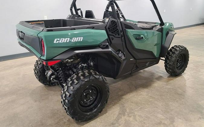 2026 Can-Am Commander DPS 700