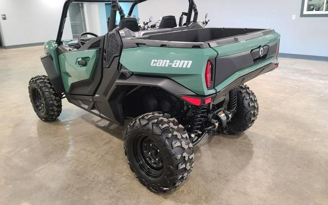 2026 Can-Am Commander DPS 700