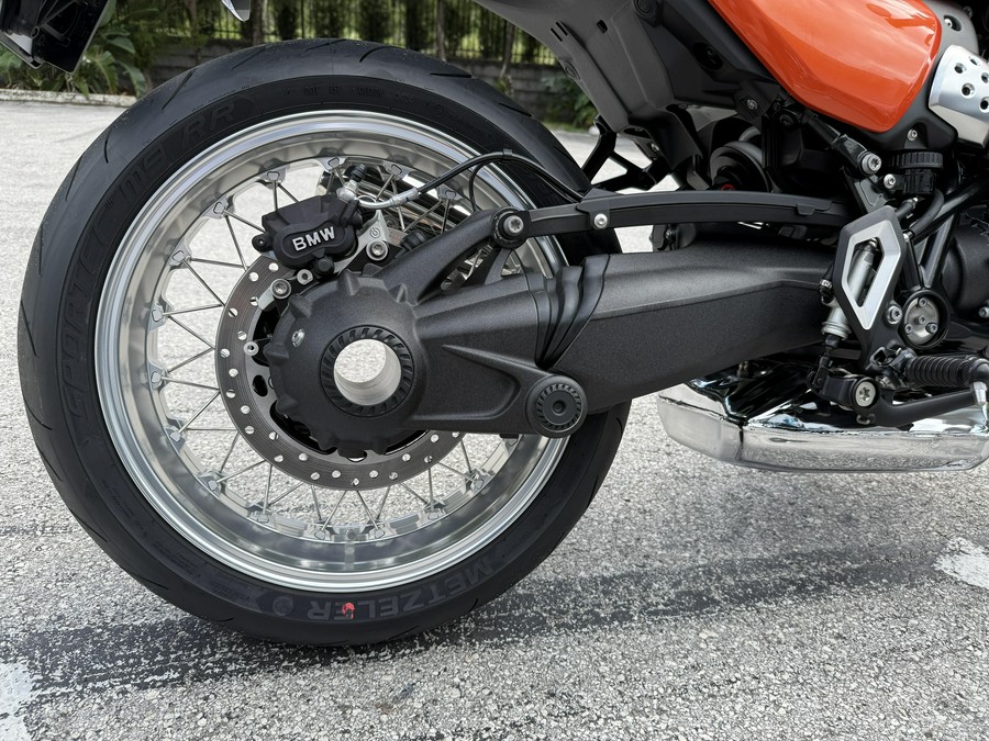 2026 BMW R 12 S
