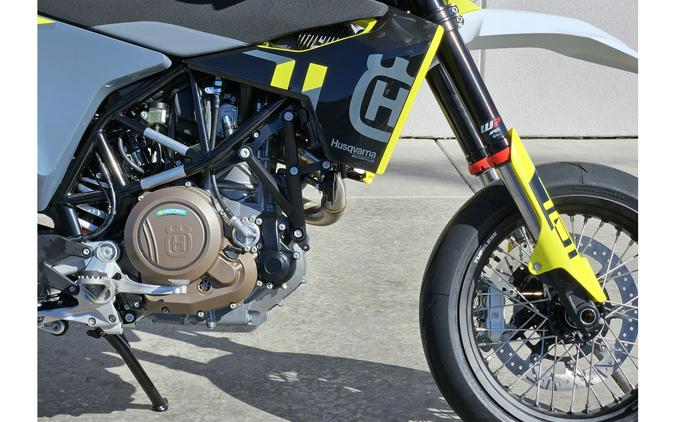 2024 Husqvarna Motorcycles 701 Supermoto