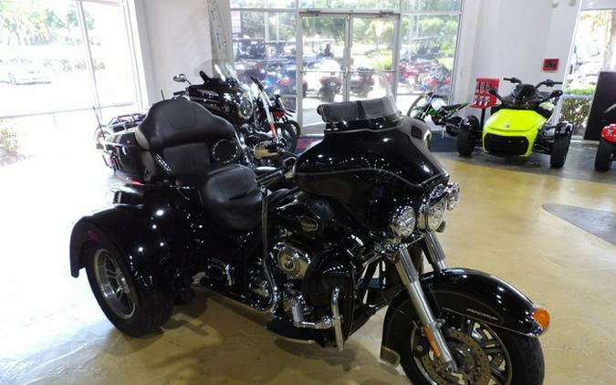 2013 Harley-Davidson FLHTCUTG - Tri Glide Ultra Classic