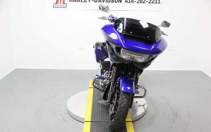 2025 Harley-Davidson CVO™ Road Glide® Blue Streak
