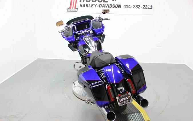 2025 Harley-Davidson CVO™ Road Glide® Blue Streak