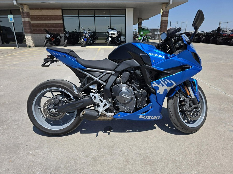2025 Suzuki GSX-S 8R
