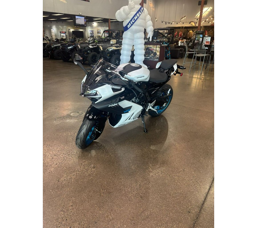 2025 CFMOTO 675SS