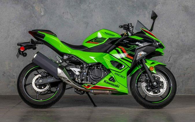 2024 Kawasaki Ninja 500 Base