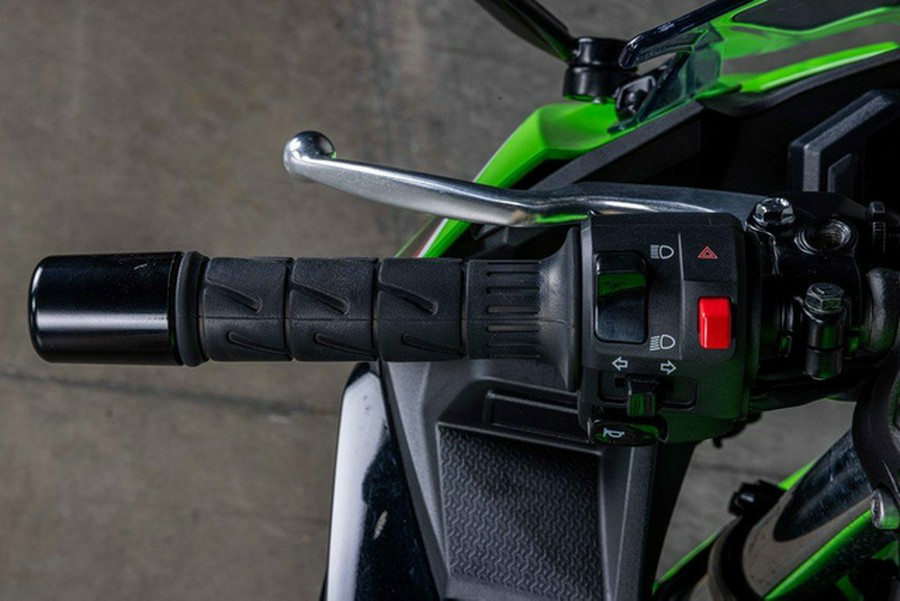 2024 Kawasaki Ninja 500 Base Base