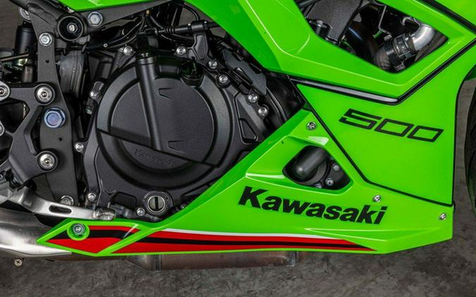 2024 Kawasaki Ninja 500 Base