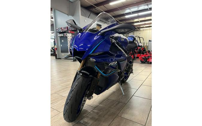 2026 YZF-R1 - Yamaha
