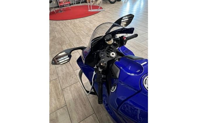 2026 YZF-R1 - Yamaha