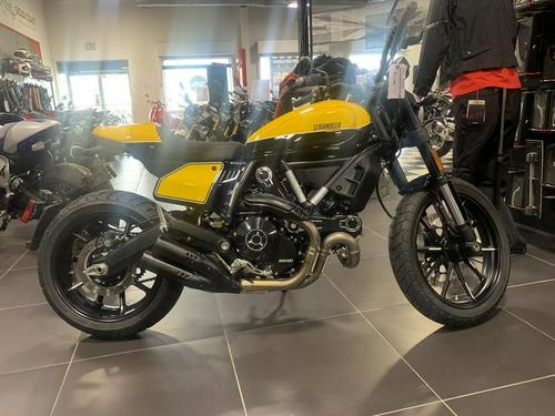 2019 Ducati Scrambler Full Throttle Review (11 Fast Facts)