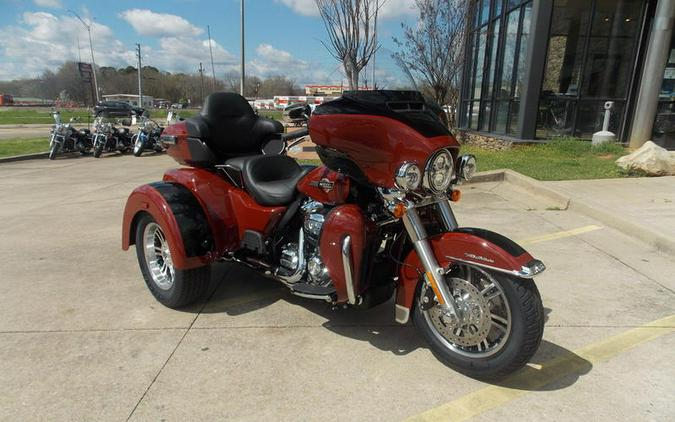 2024 Harley-Davidson® FLHTCUTG - Tri Glide® Ultra