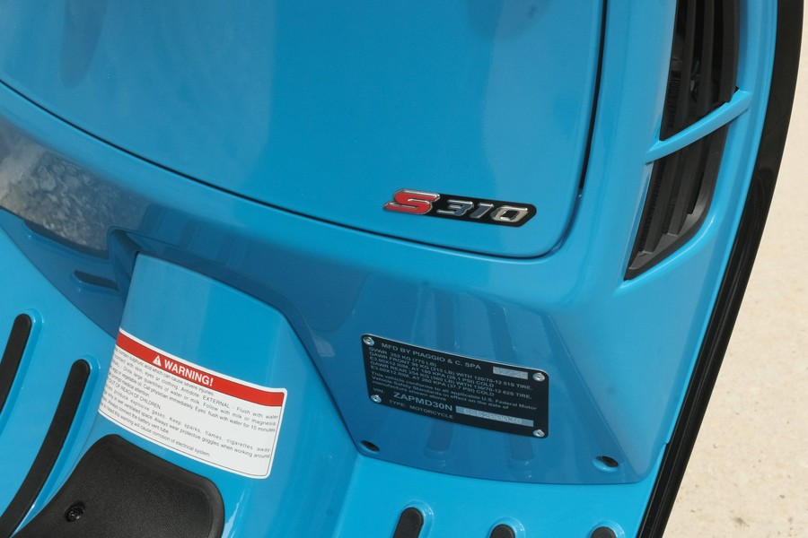 2025 Vespa GTS 310 SuperSport