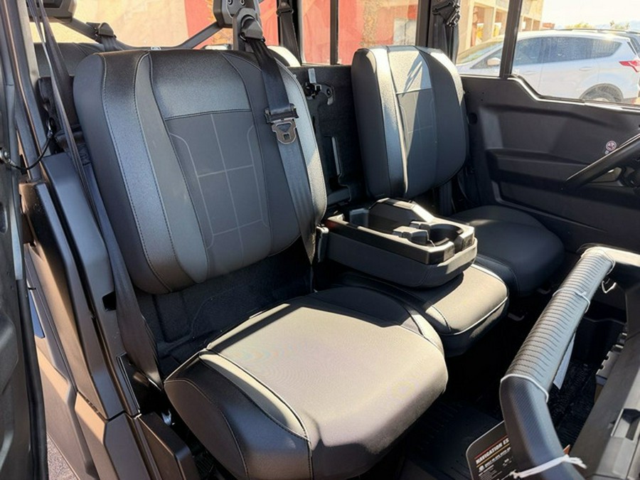 2026 Can-Am Defender MAX XT CAB HD11 With 10.25 In.Display