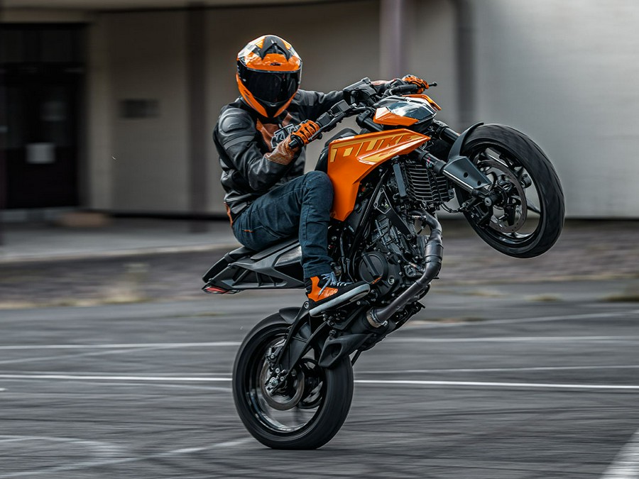 2025 KTM 250 Duke