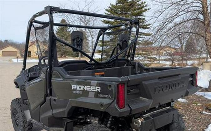2025 Honda Pioneer 1000 Deluxe