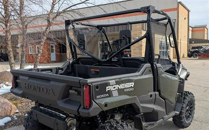 2025 Honda Pioneer 1000 Deluxe