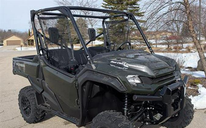 2025 Honda Pioneer 1000 Deluxe