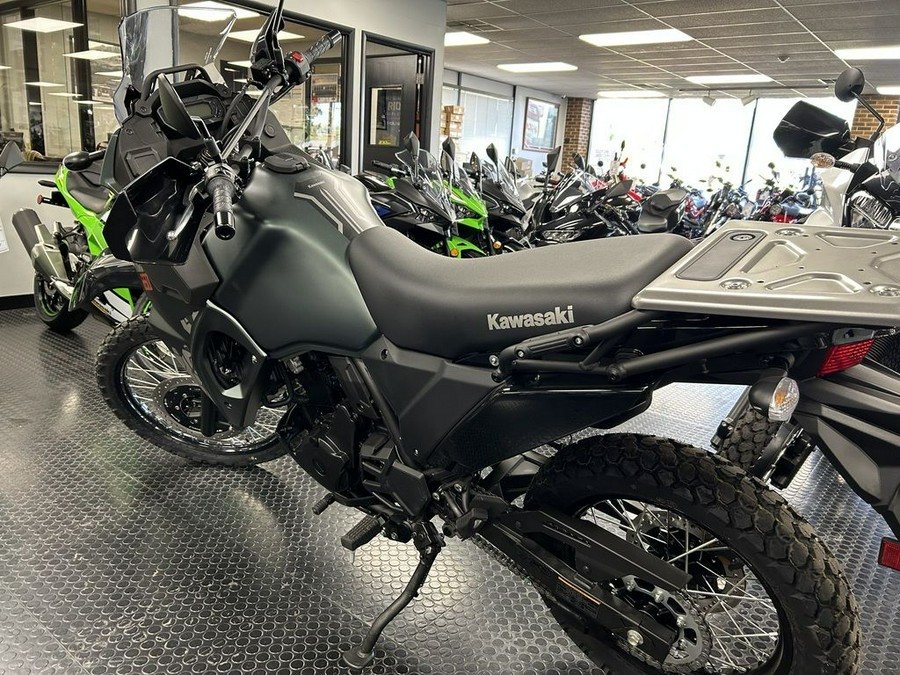 2025 Kawasaki KLR®650 Metallic Matte Old School Green ABS