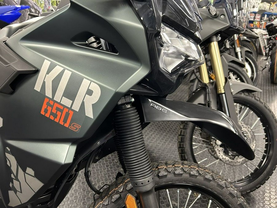 2025 Kawasaki KLR®650 Metallic Matte Old School Green ABS