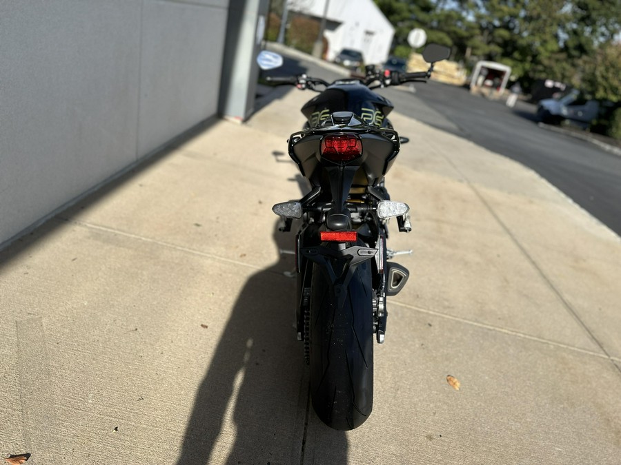 2025 Triumph STREET TRIPLE RS