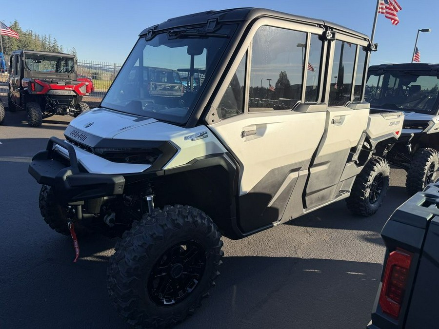2026 Can-Am® Defender MAX Limited HD11