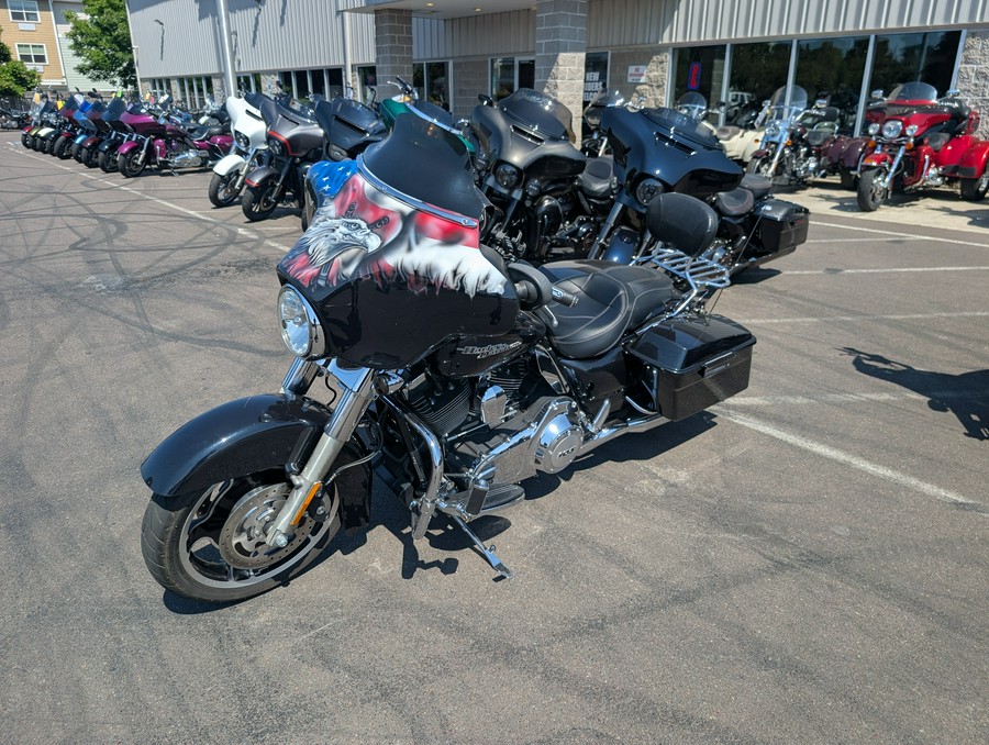 2013 Harley-Davidson Street Glide®